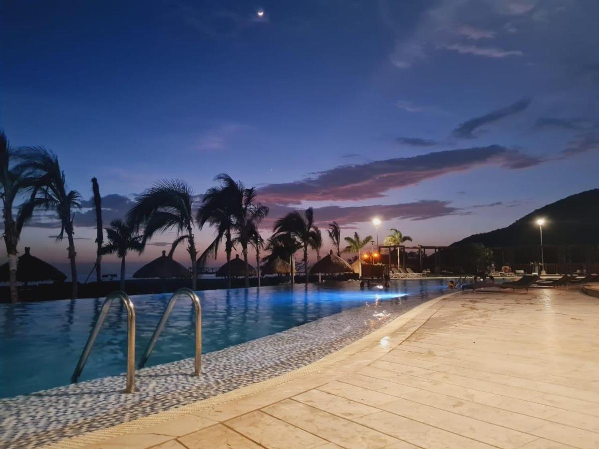 En Samaria Club De Playa Privada Salida Directa Al Mar En Pozos Colorados Cerca A Zazue, Estelar, Playa Horizonte, Cabo Tortuga #1 Apartment